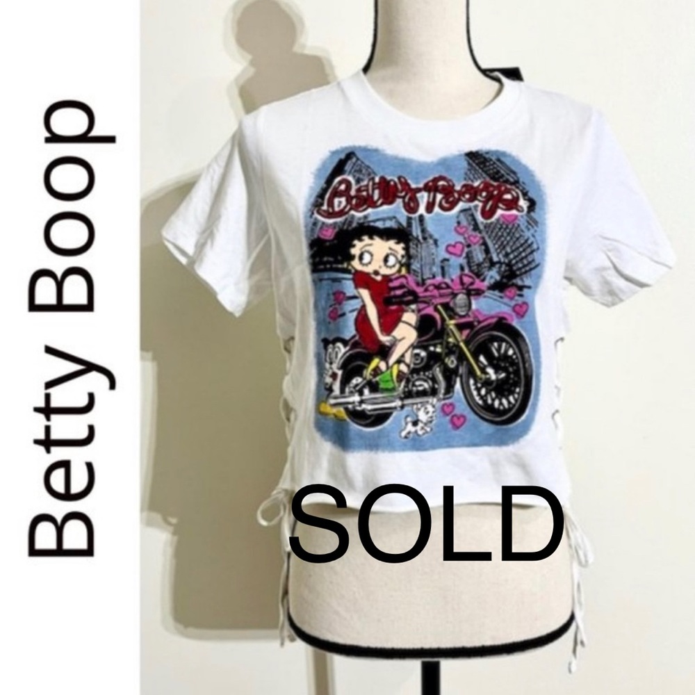 💥SOLD in store💥 Betty Boop Biker Babe Lace-Up Crop Top Size Large - Picture 1 of 12
